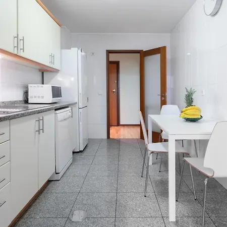 Cozy Sunny Flat W/ Terrace - Sao Joao Lejlighed