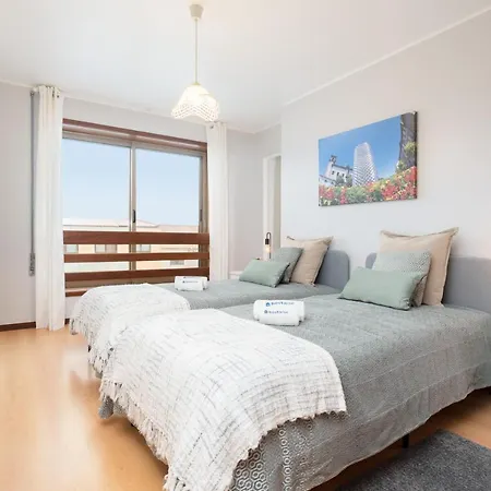 Cozy Sunny Flat W/ Terrace - Sao Joao * Oporto
