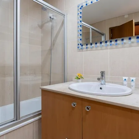 Cozy Sunny Flat W/ Terrace - Sao Joao