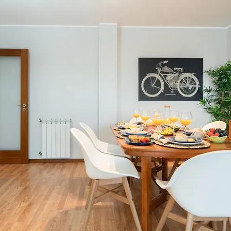 Cozy Sunny Flat W/ Terrace - Sao Joao