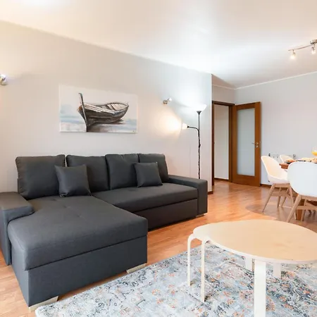 Cozy Sunny Flat W/ Terrace - Sao Joao * Oporto